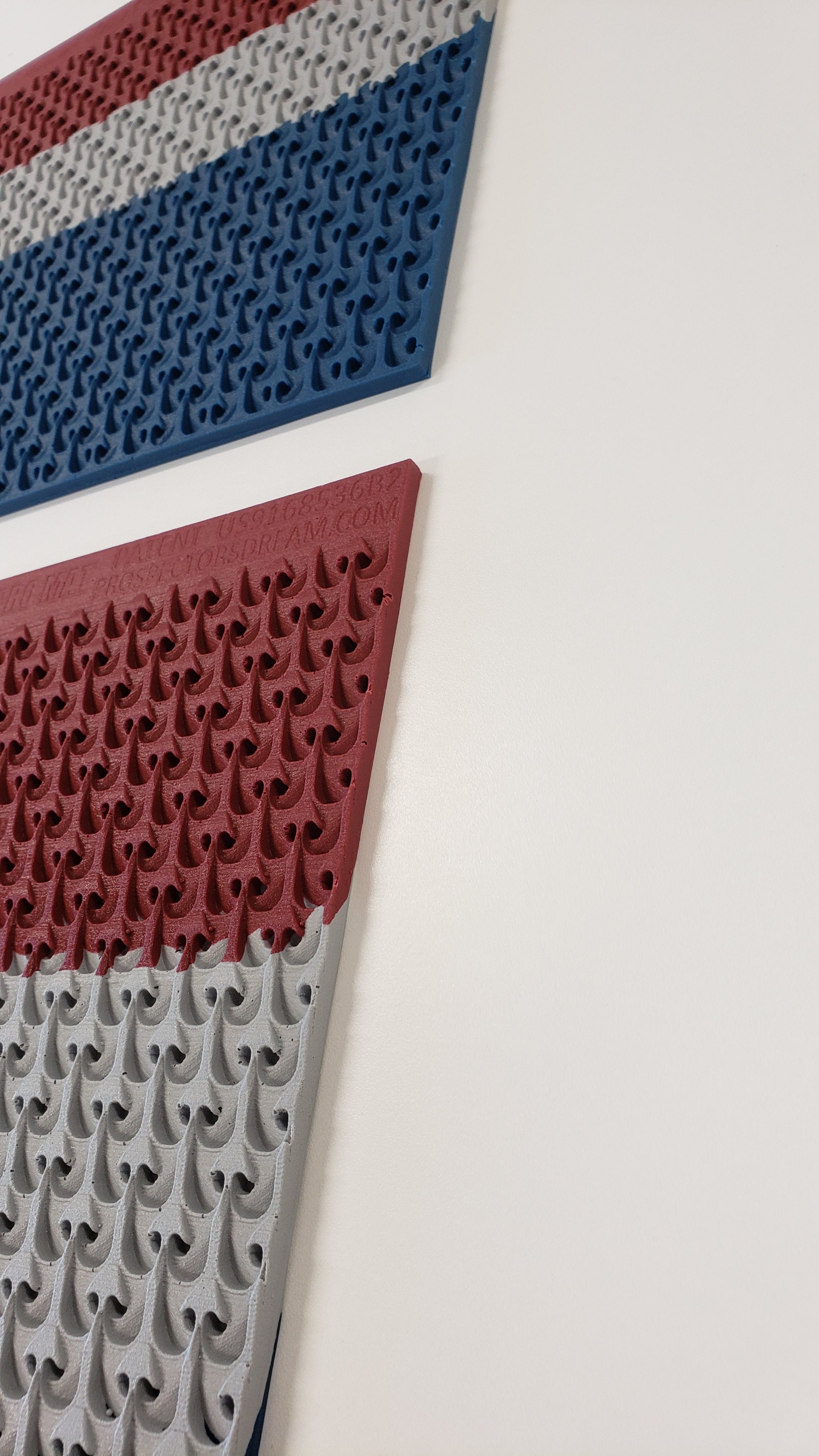 RED/WHITE/BLUE Micro Mat Cube
